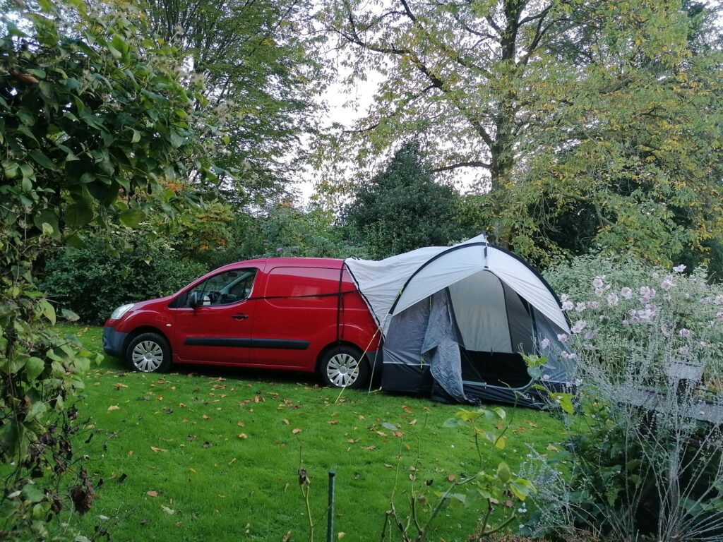transformer utilitaire en camping-car